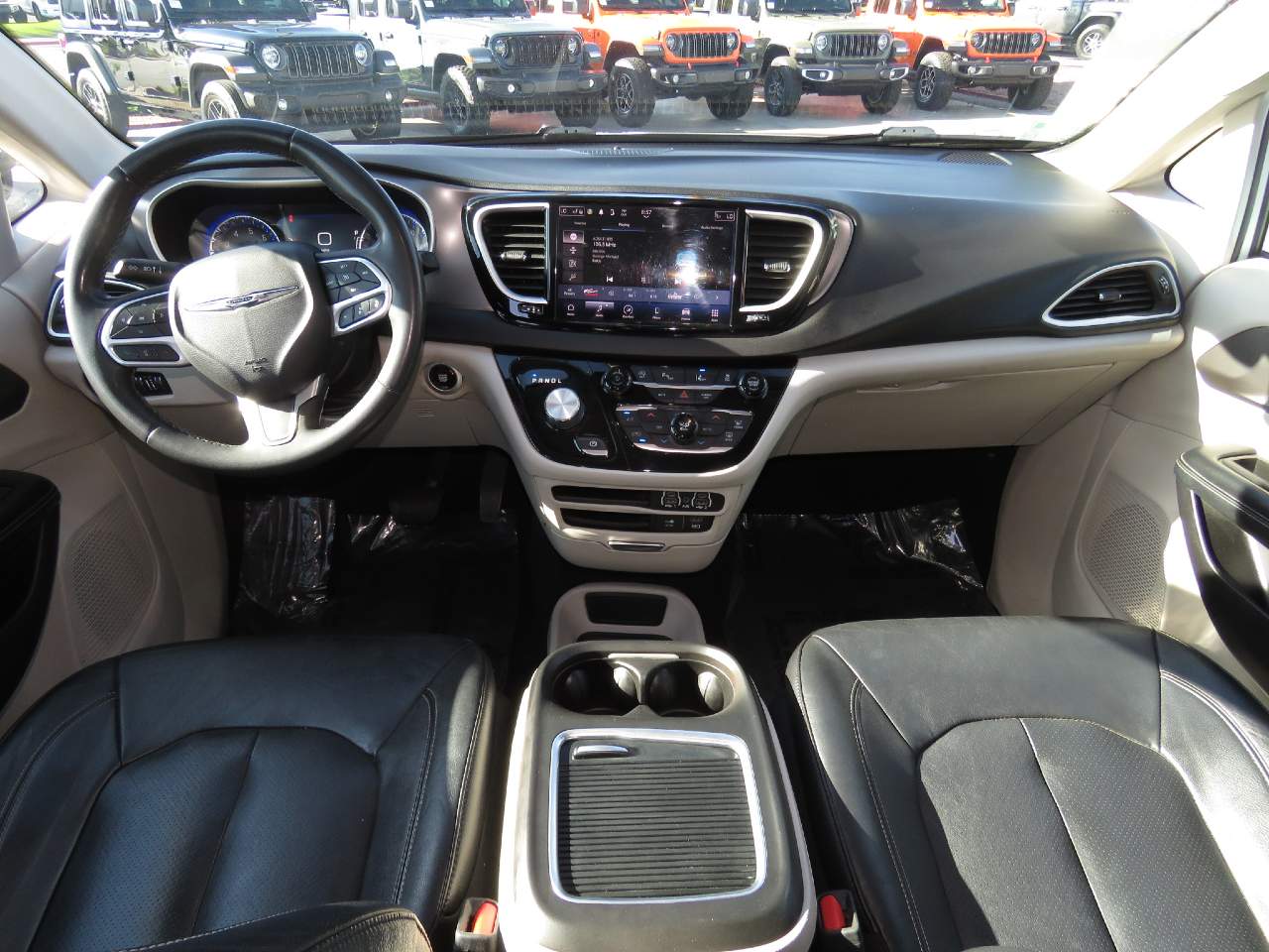 2022 Chrysler Pacifica Touring L