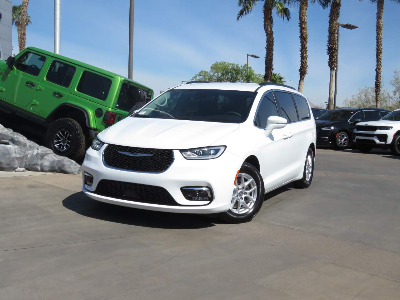 2022 Chrysler Pacifica Touring L