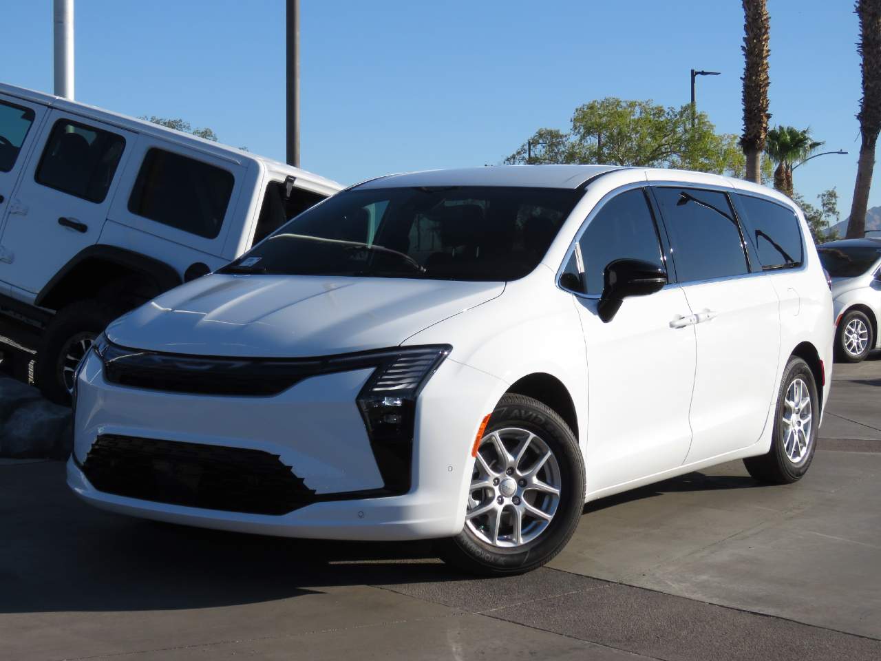 2027 Chrysler Pacifica Select