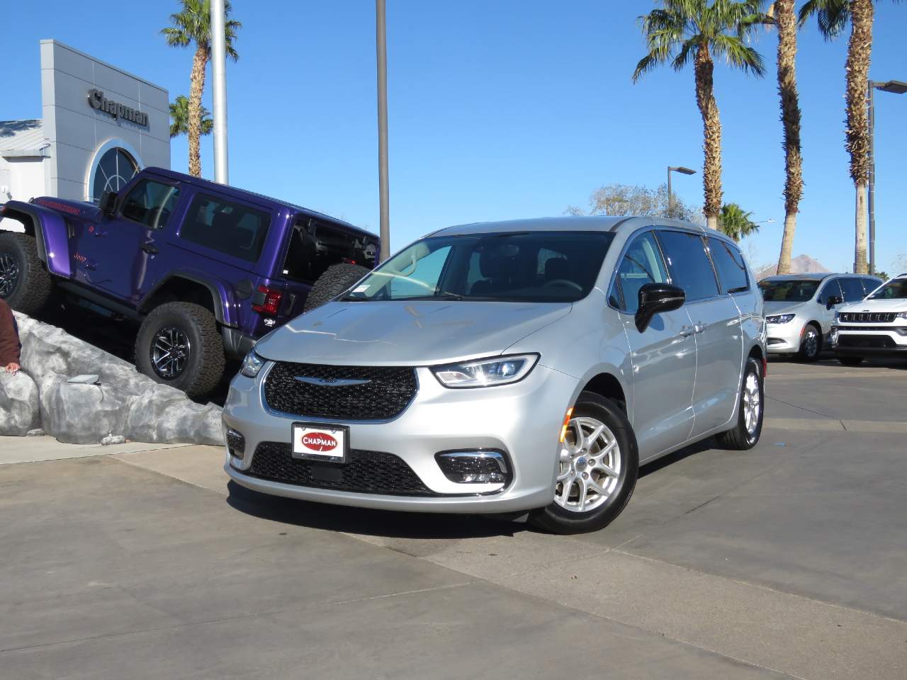 2024 Chrysler Pacifica Touring L