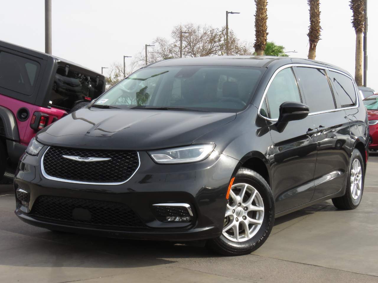 2023 Chrysler Pacifica Touring L