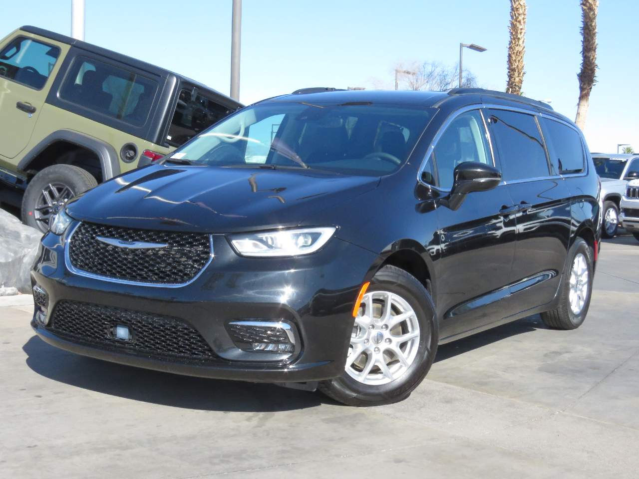 2022 Chrysler Pacifica Touring L