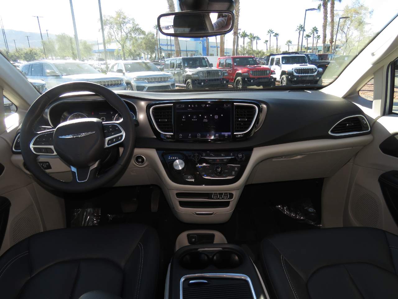 2024 Chrysler Pacifica Touring L