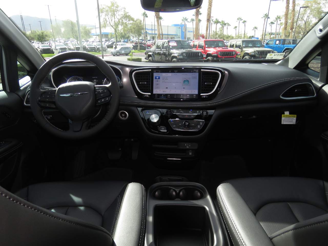 2026 Chrysler Pacifica Select