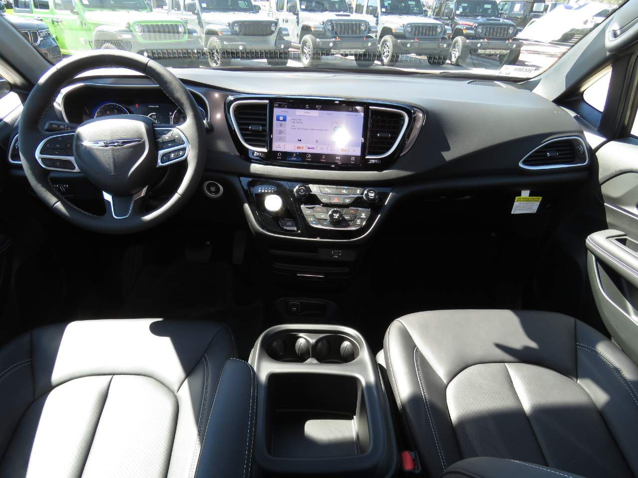 2026 Chrysler Voyager LX