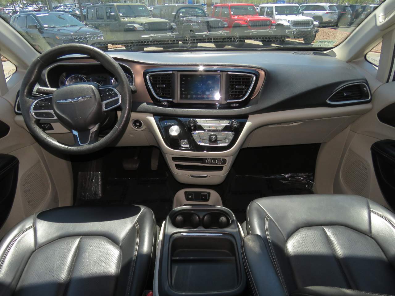 2021 Chrysler Voyager LXi