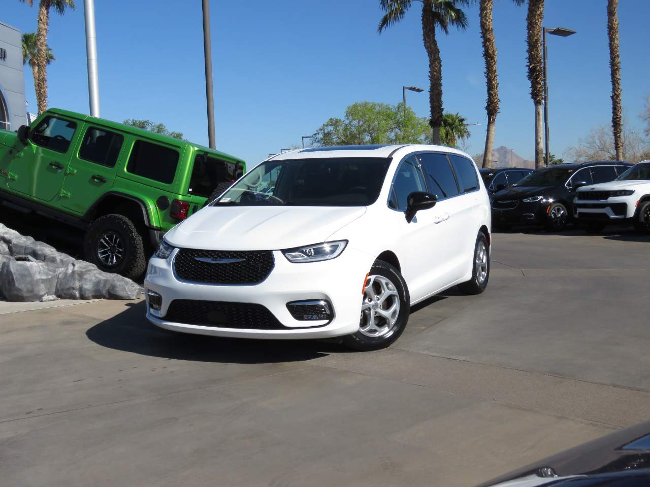 2024 Chrysler Pacifica Limited