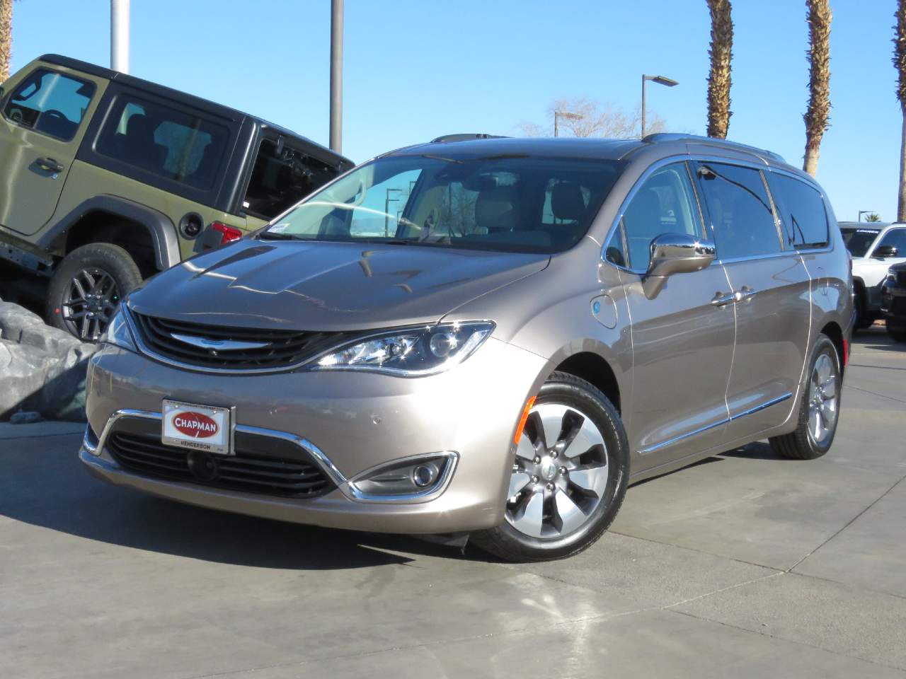 2018 Chrysler Pacifica Hybrid Limited