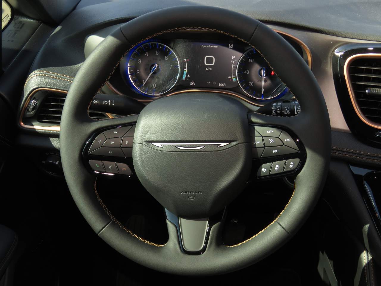 2027 Chrysler Pacifica Pinnacle
