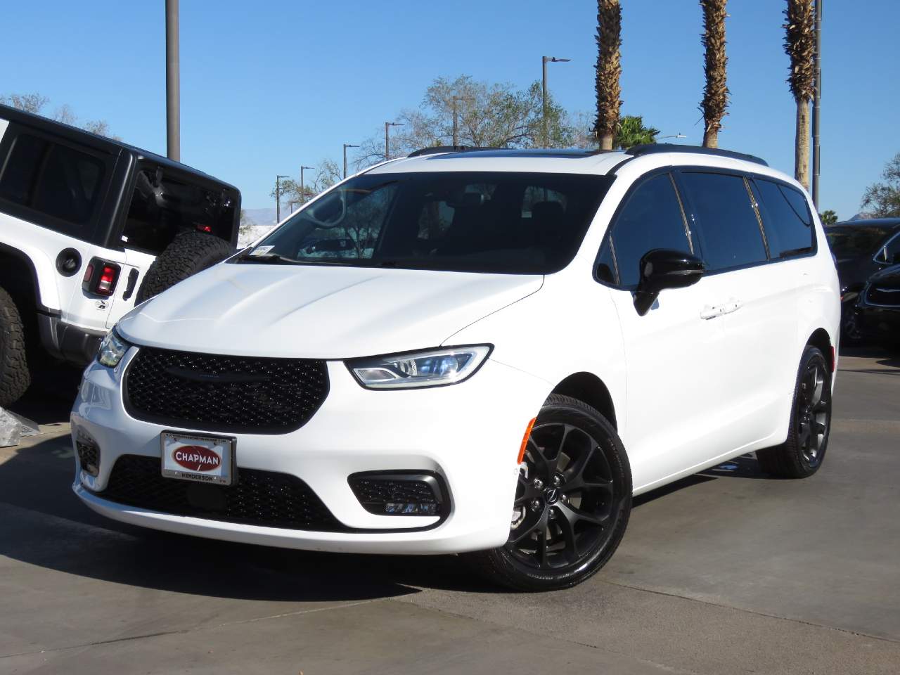 2023 Chrysler Pacifica 4dr Mini-Van AWD