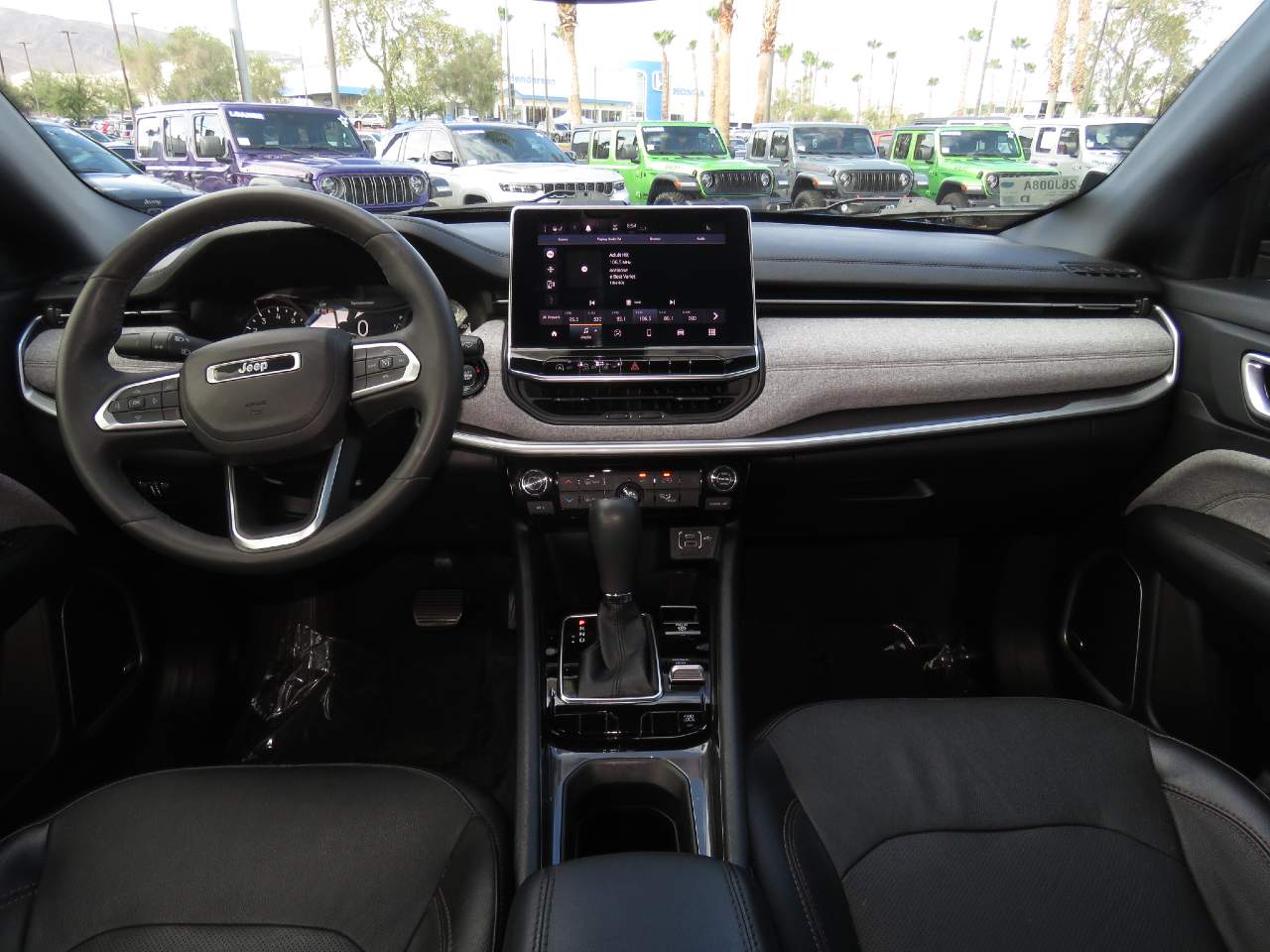 2023 Jeep Compass Latitude Lux