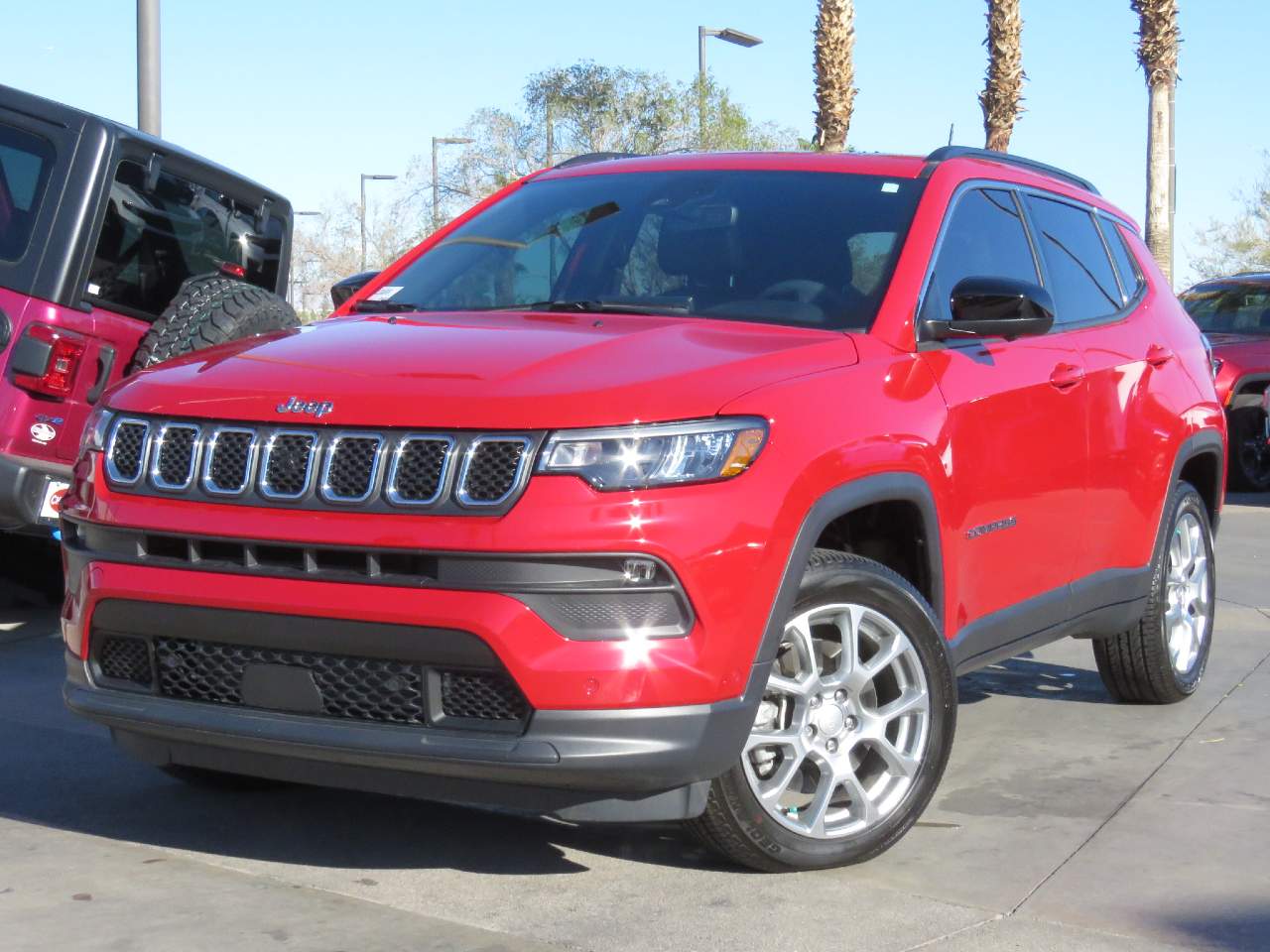 2023 Jeep Compass Latitude Lux