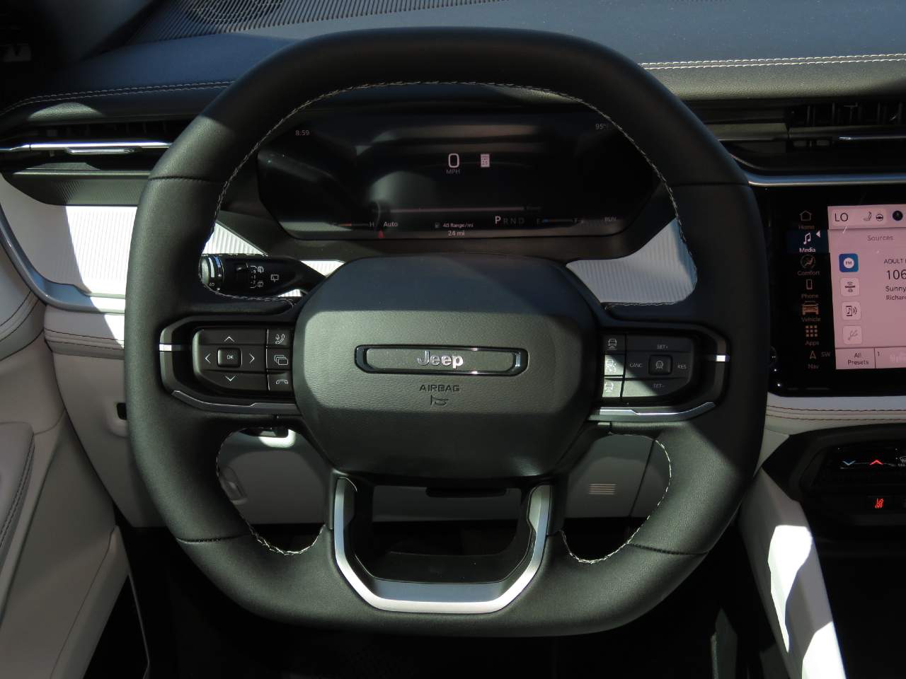 2026 Jeep Cherokee Overland