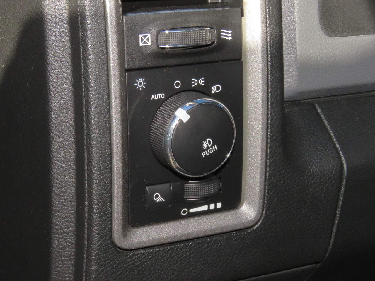 2016 Ram 1500 Express Crew Cab