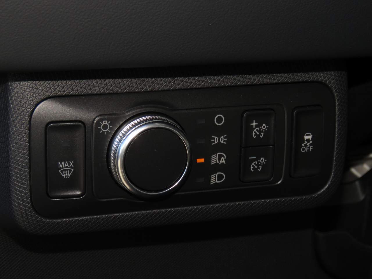 2022 Ford Mustang Mach-E Select