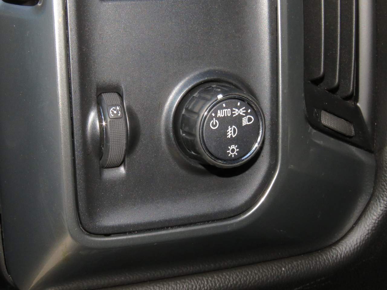 2017 Chevrolet Silverado 1500 LT Crew Cab
