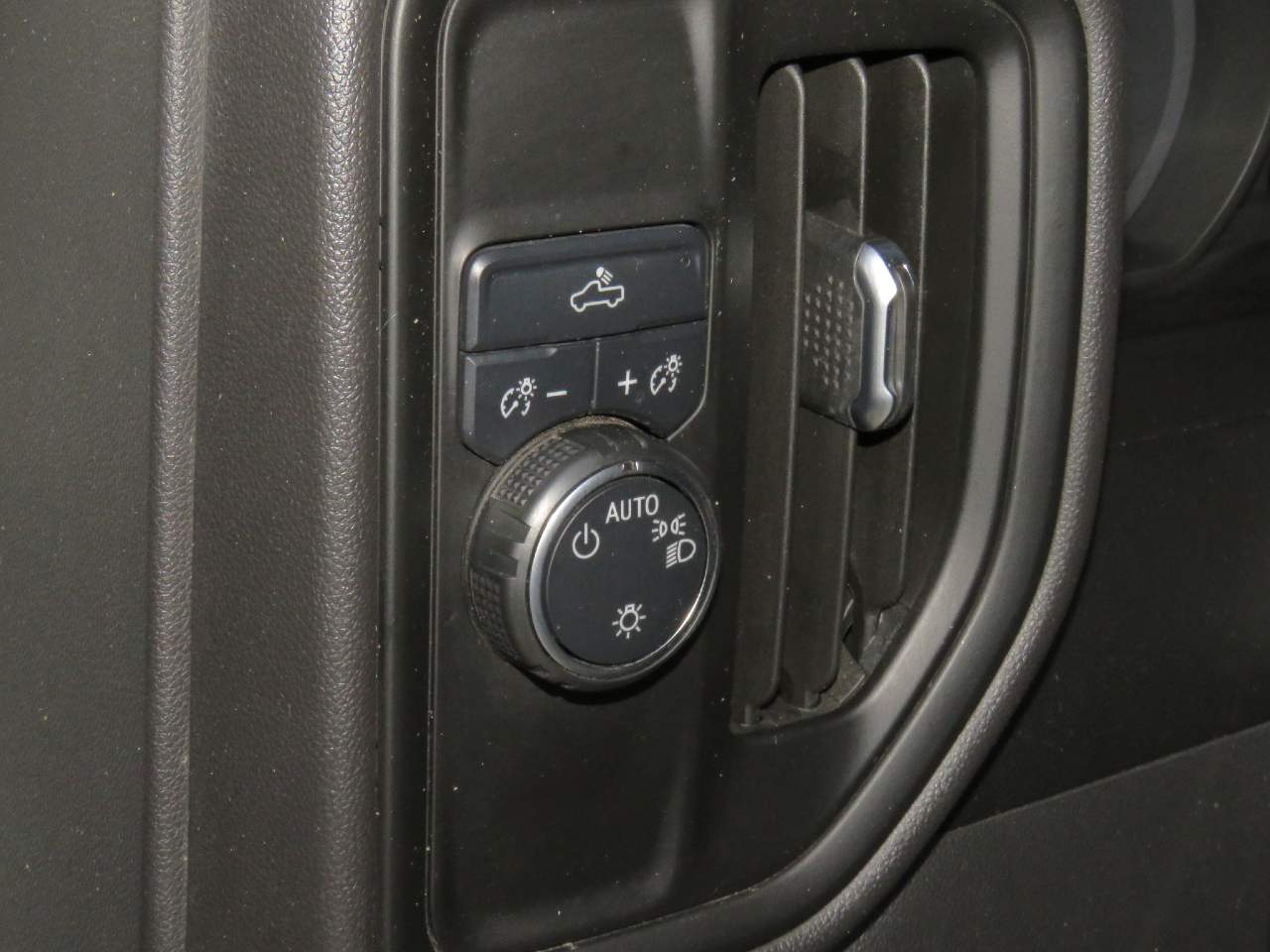 2021 Chevrolet Silverado 1500 Custom Crew Cab
