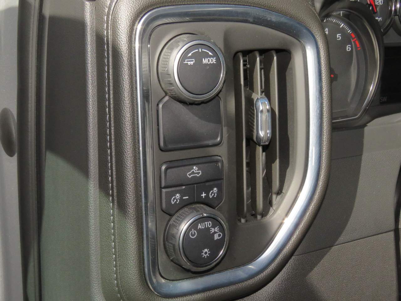 2022 Chevrolet Silverado 1500 Limited LT Crew Cab