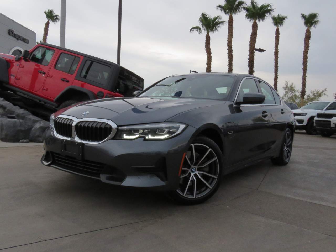 2022 BMW 3-Series 330e xDrive