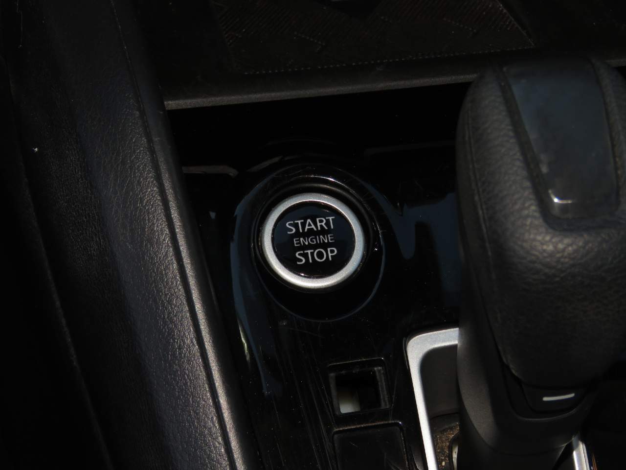 2023 Nissan Versa SV