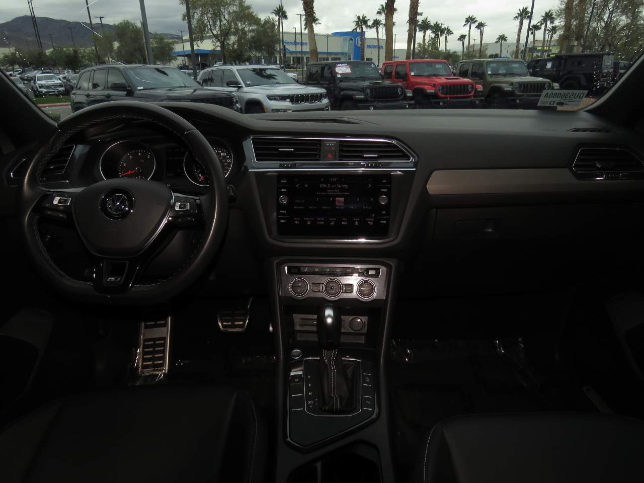 2021 Volkswagen Tiguan SE R-Line Black