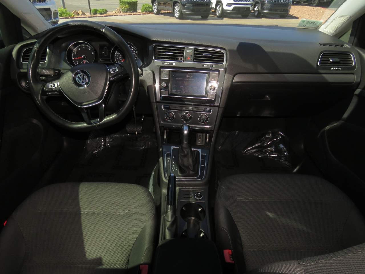2019 Volkswagen Golf S