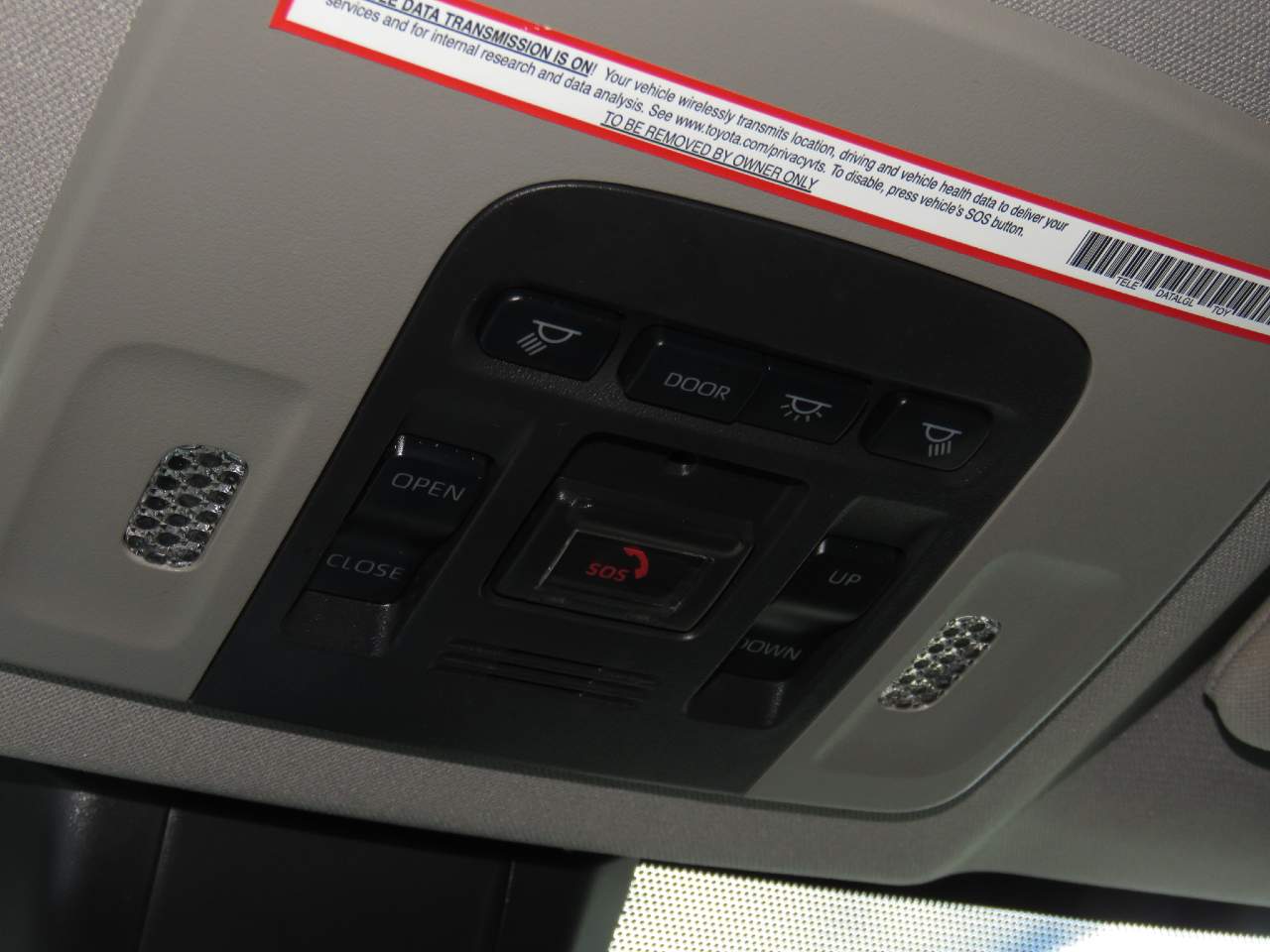 2022 Toyota Camry Hybrid XLE