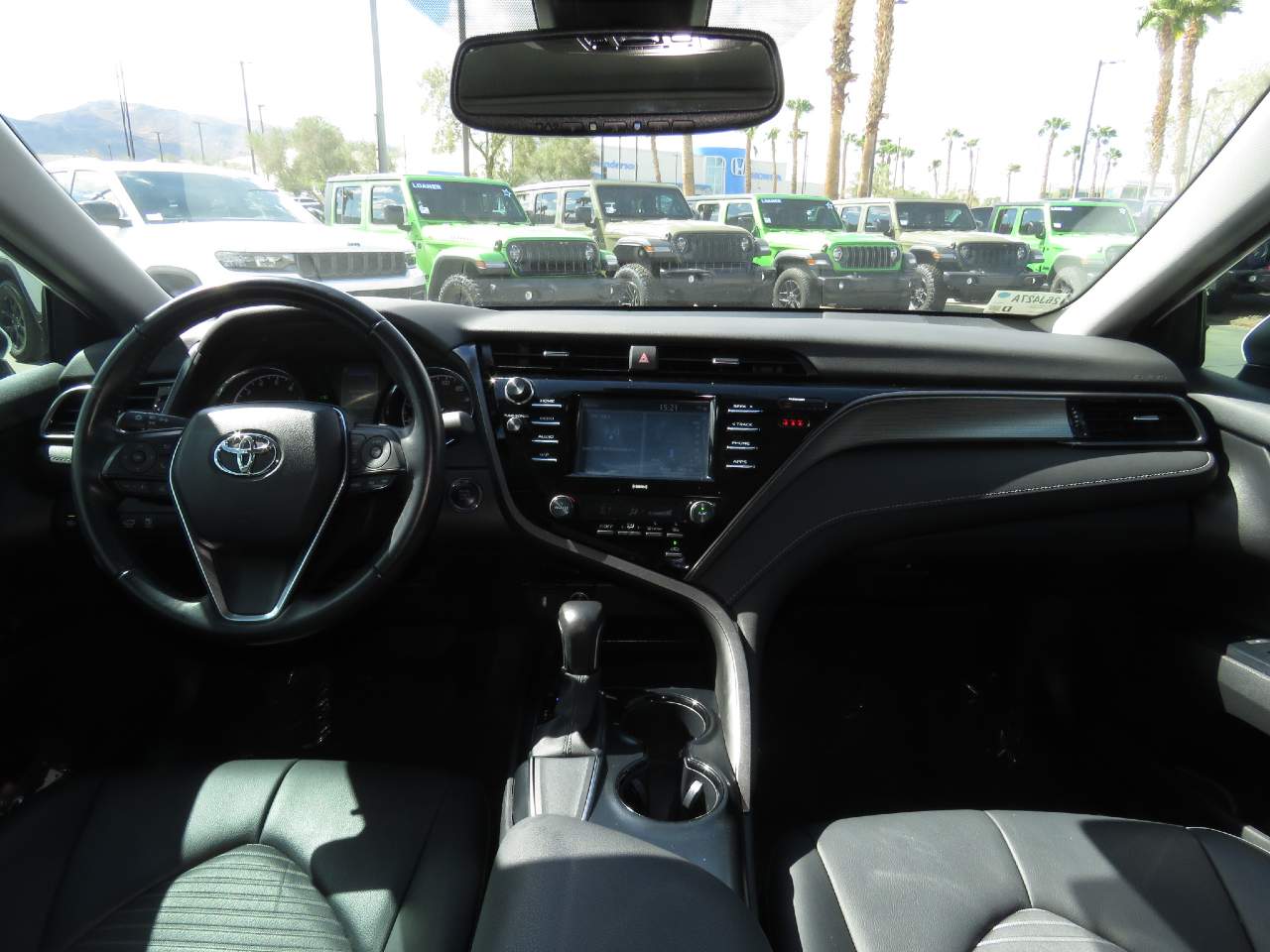2020 Toyota Camry SE