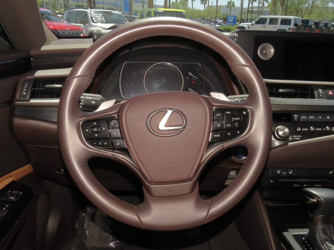 2021 Lexus ES 300h  