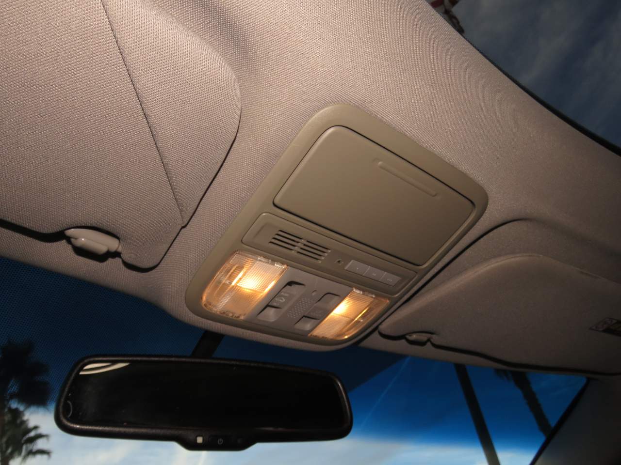 2012 Honda Odyssey Touring Elite