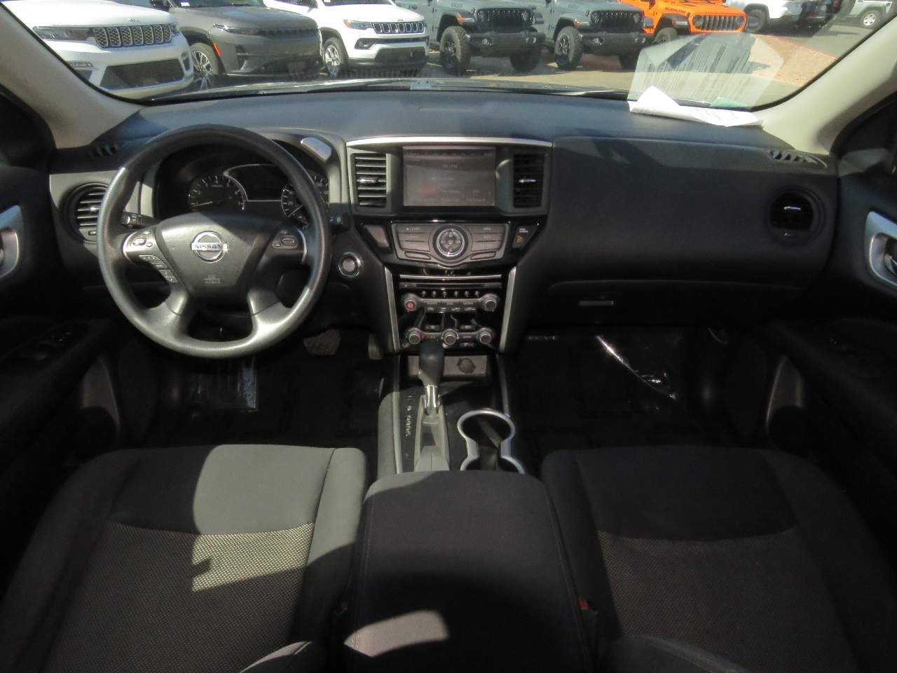 2017 Nissan Pathfinder S