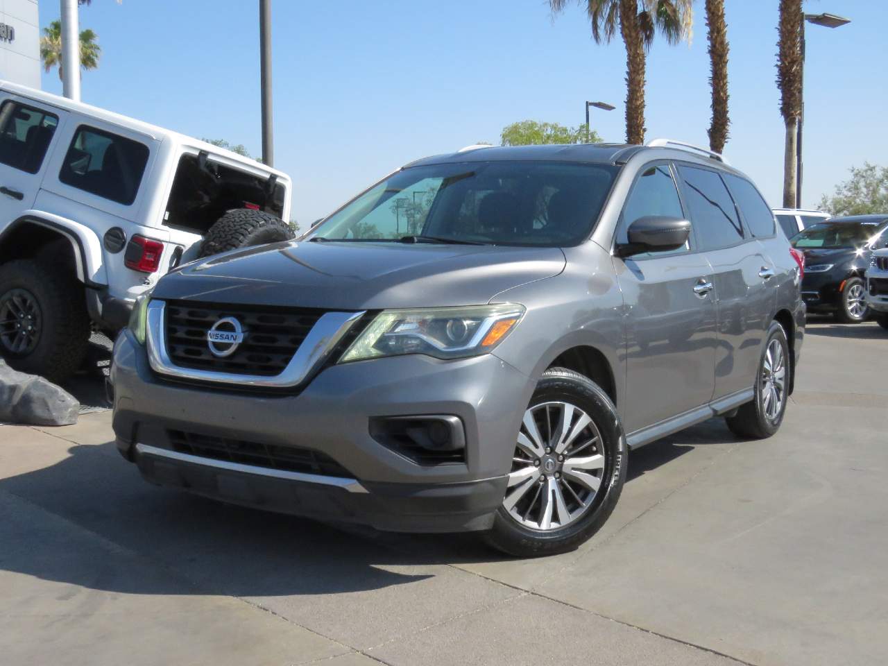 2017 Nissan Pathfinder S