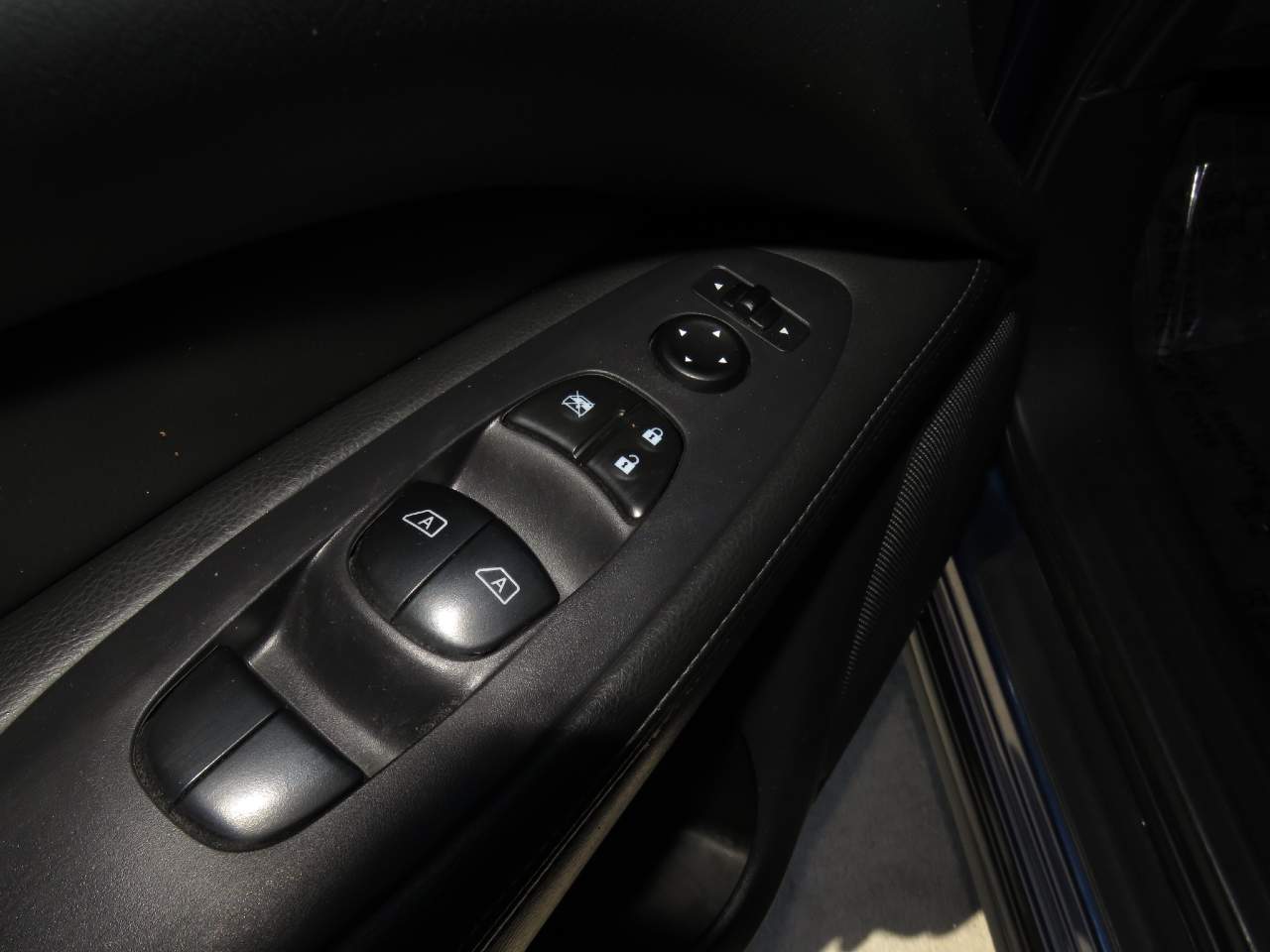 2018 Nissan Pathfinder SV