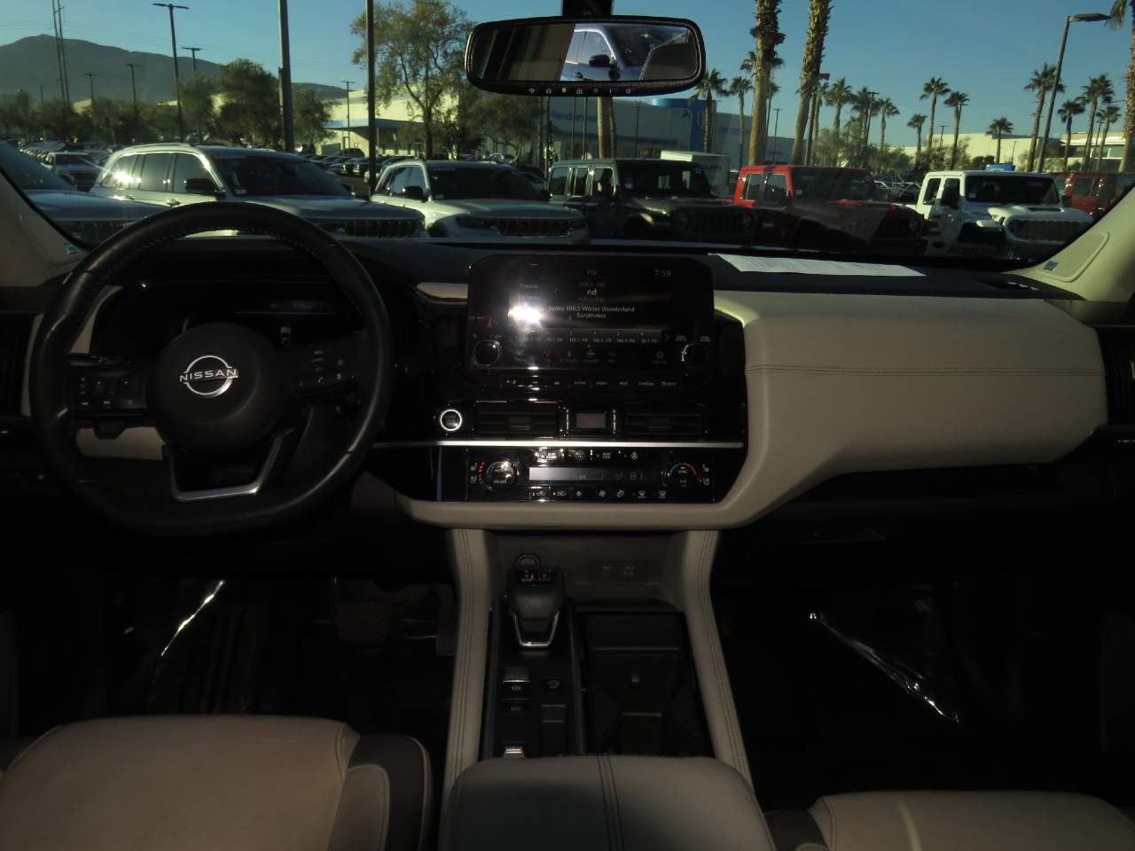 2022 Nissan Pathfinder Platinum