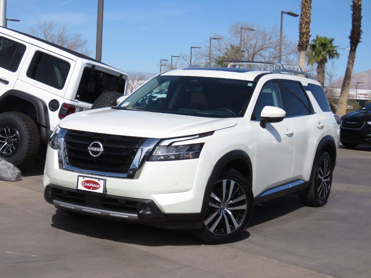 2023 Nissan Pathfinder Platinum
