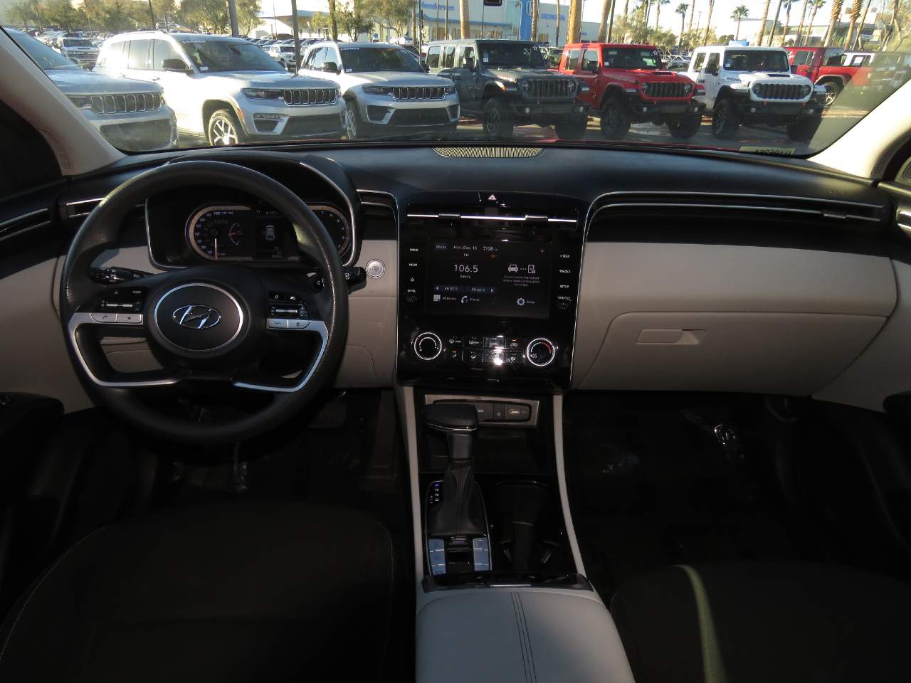 2023 Hyundai TUCSON SEL