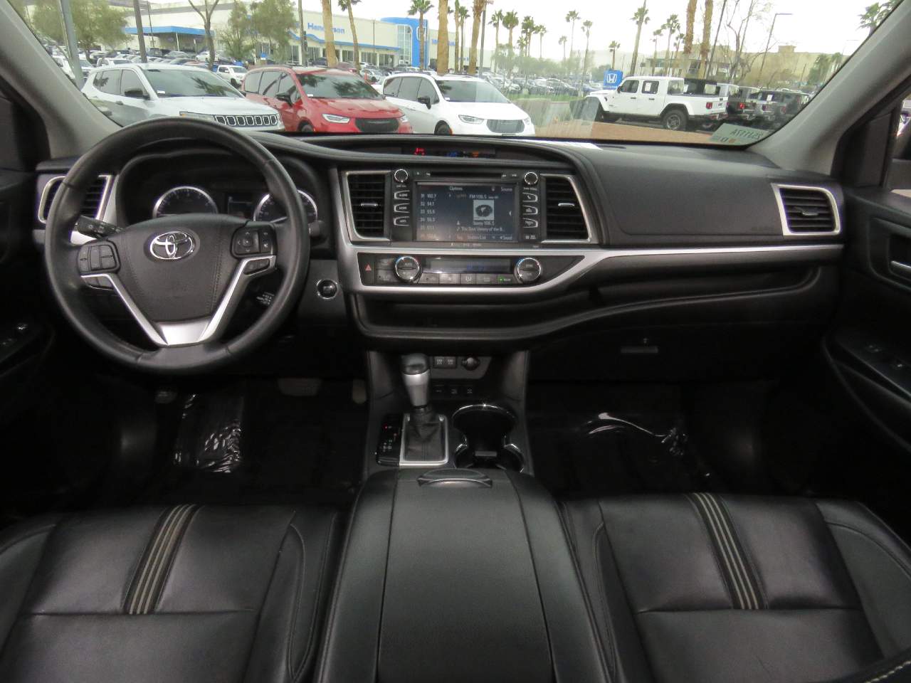 2018 Toyota Highlander SE