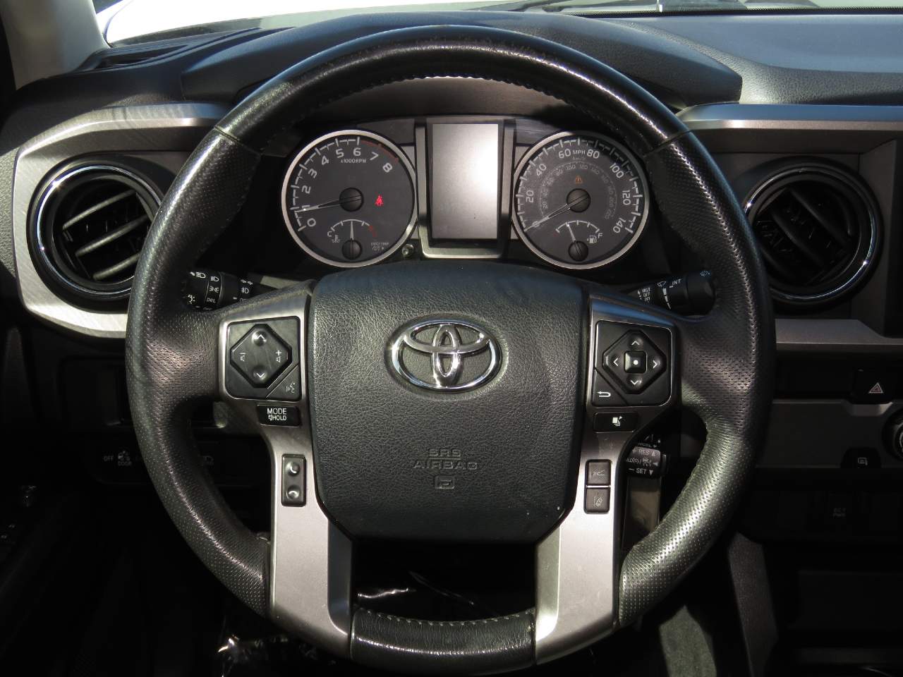 2019 Toyota Tacoma SR5 V6 Crew Cab
