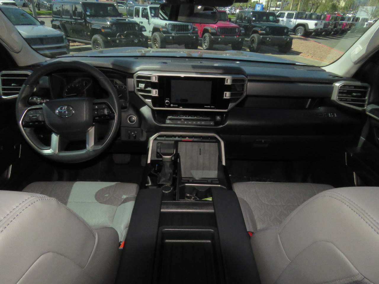 2024 Toyota Tundra SR5 Extended Cab