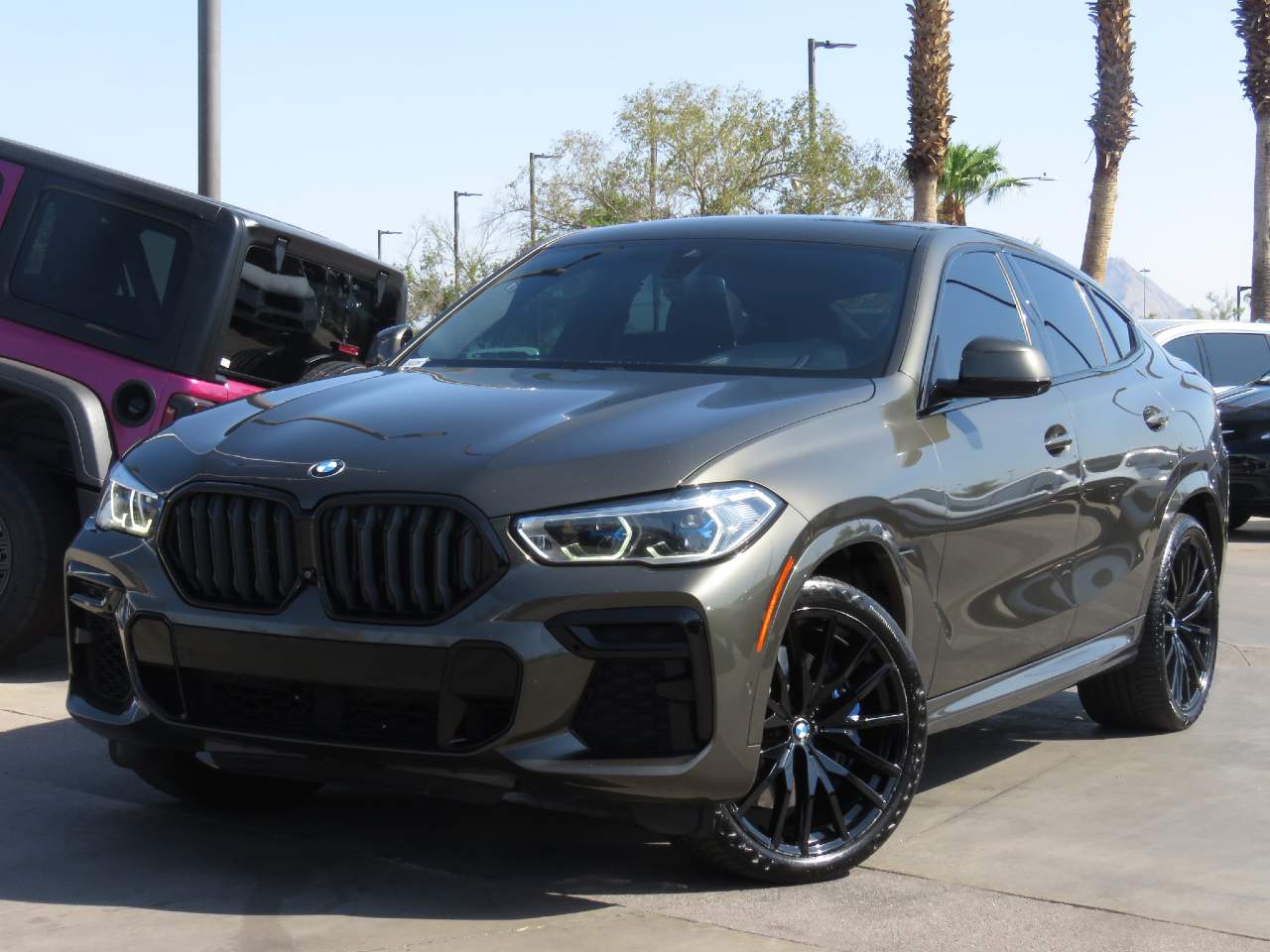 2022 BMW X6 M50i