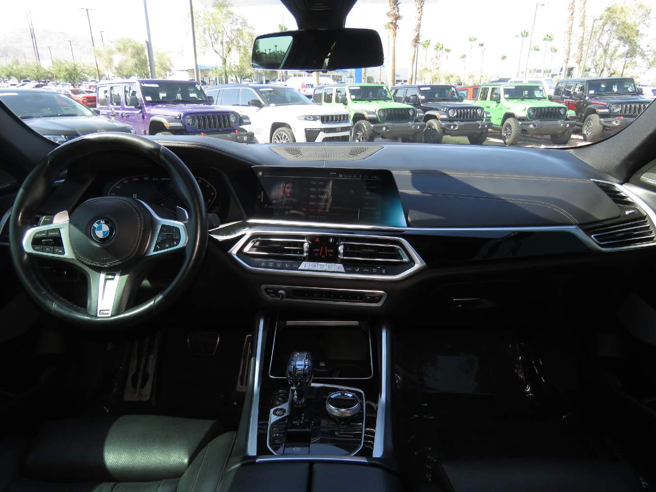 2022 BMW X6 M50i