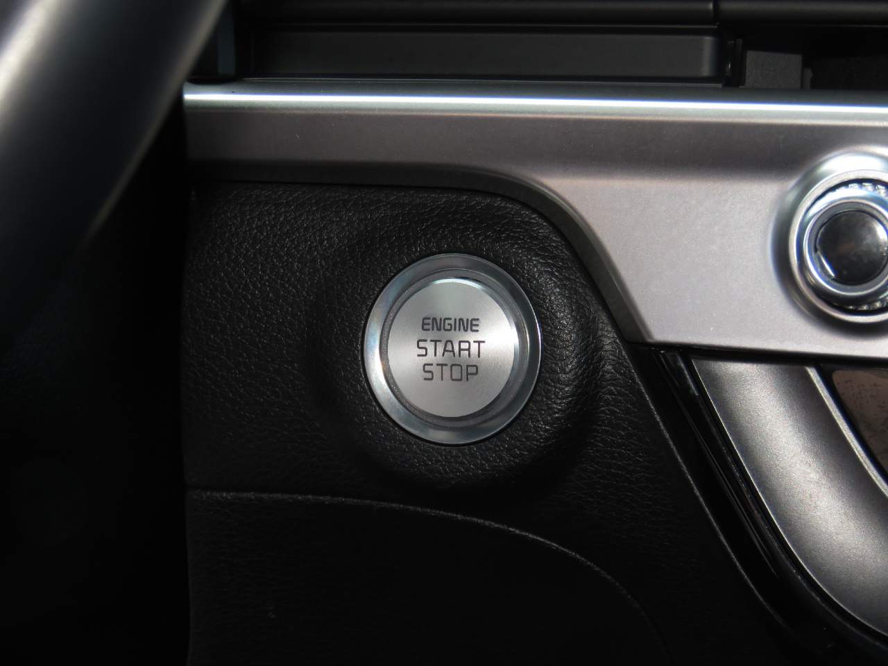 2024 Kia Telluride LX