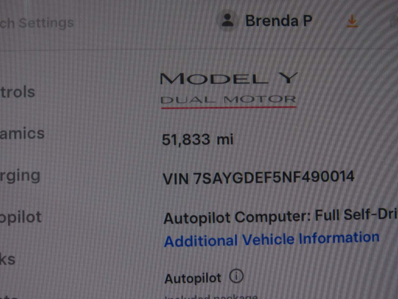 View vehicle photo 7