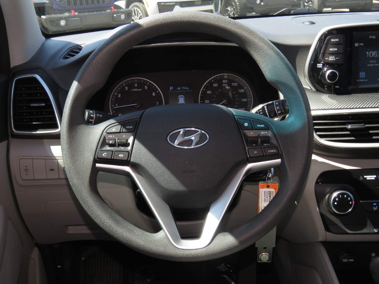 2020 Hyundai TUCSON SE