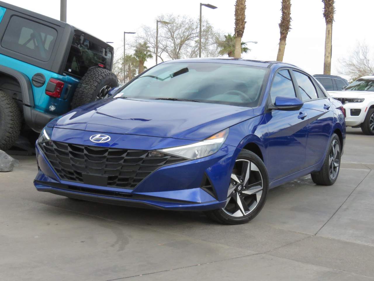 2023 Hyundai ELANTRA SEL