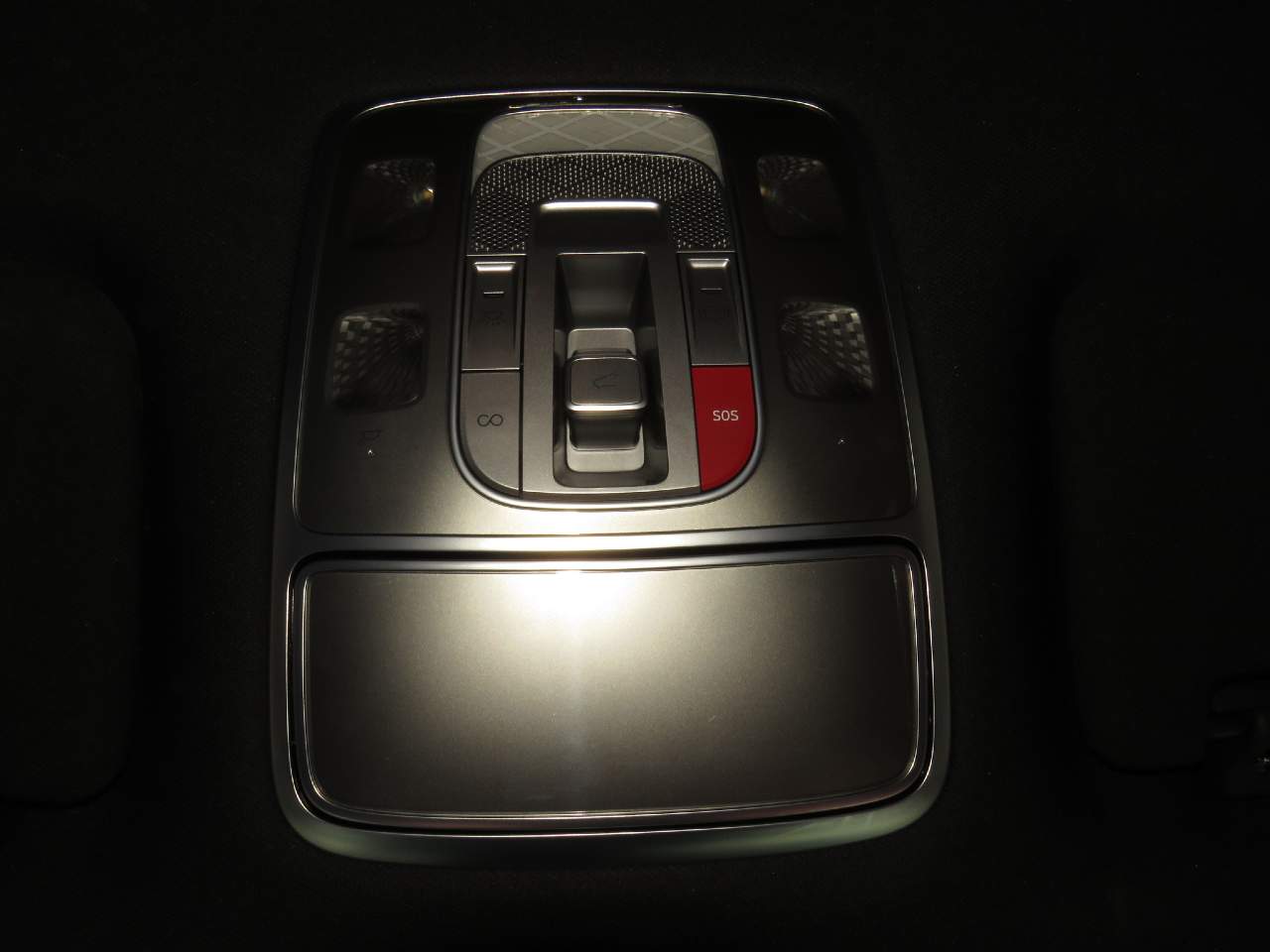 2025 Genesis GV70 2.5T Standard