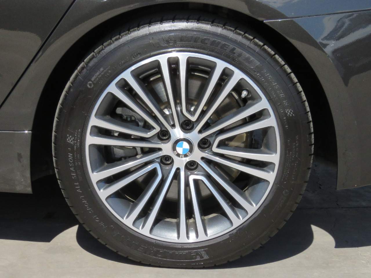 2018 BMW 5-Series 540i Xdrive