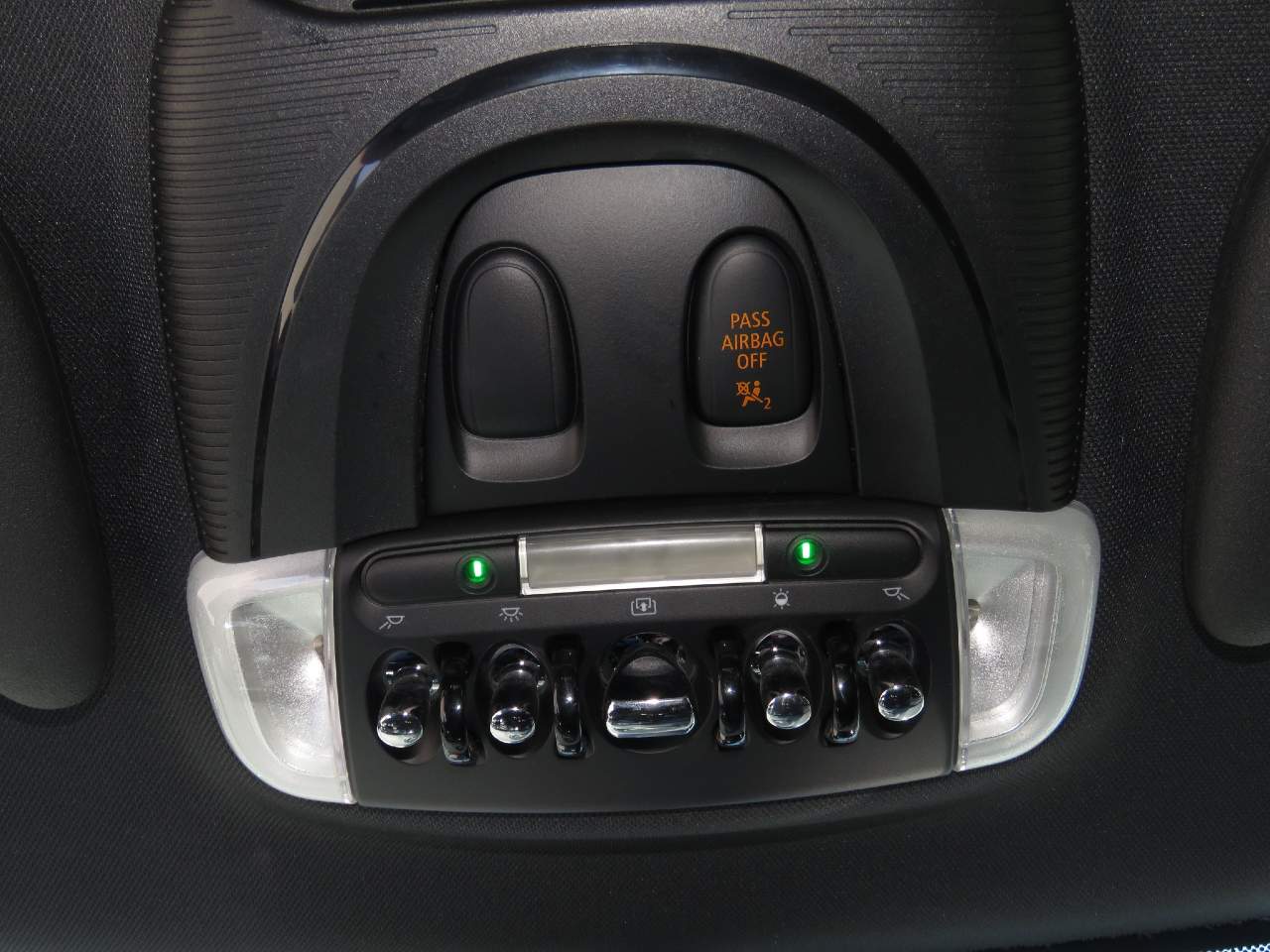 2017 MINI Hardtop 2 Door Cooper