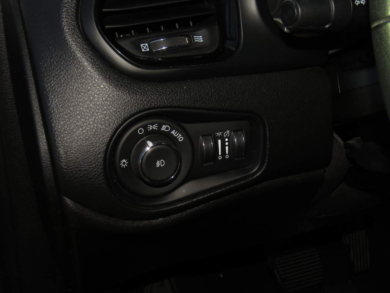 2020 Jeep Renegade Altitude