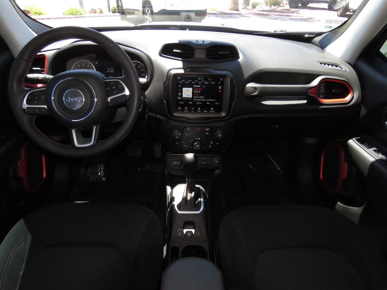 2023 Jeep Renegade Trailhawk